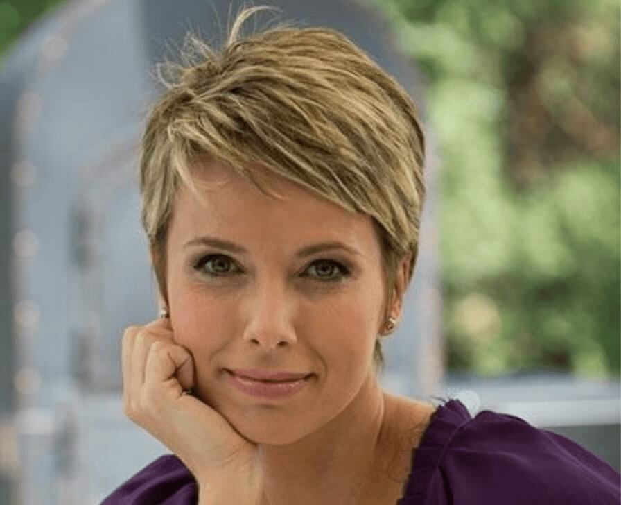 short hairstyles for woman over 50
