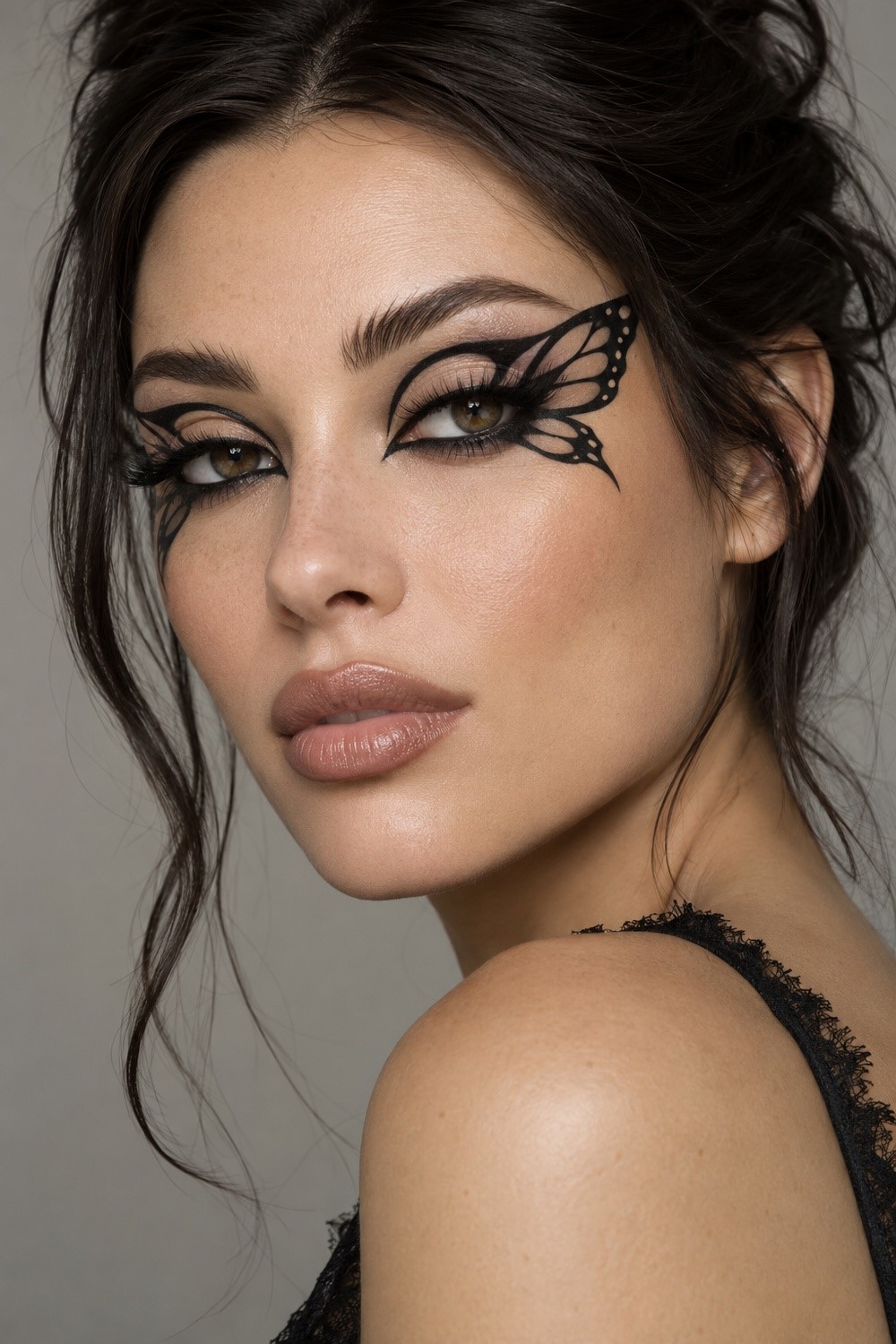 Graphic Black Butterfly Liner