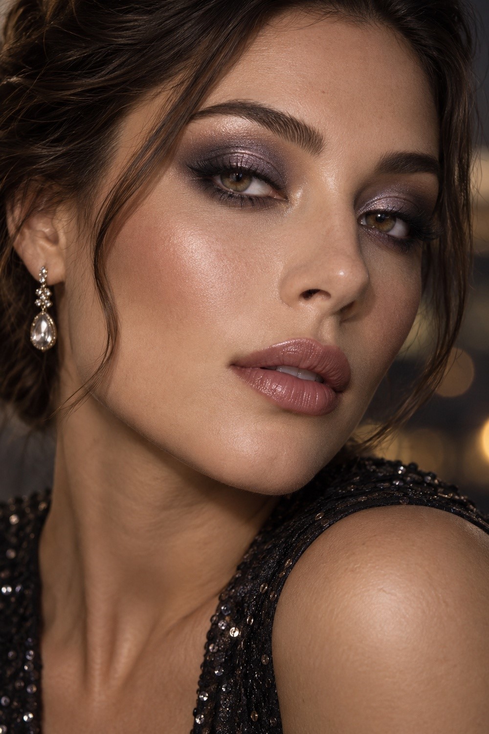 Smoky Opalescent Eyes for Evening